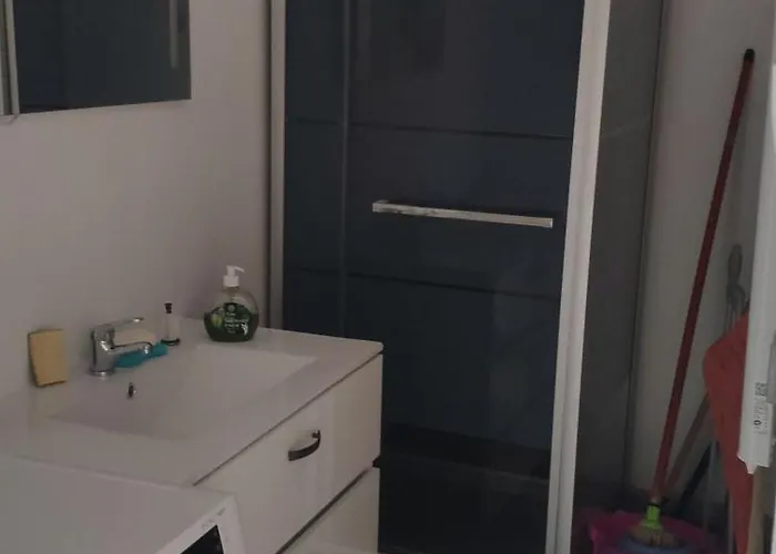 Simples Et Fonctionnels * פאמייר